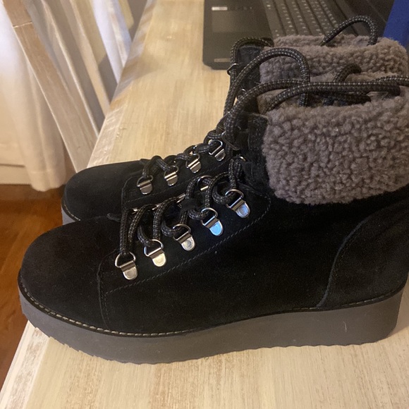 Sam Edelman Lace up booties with faux fur - Picture 6 of 9